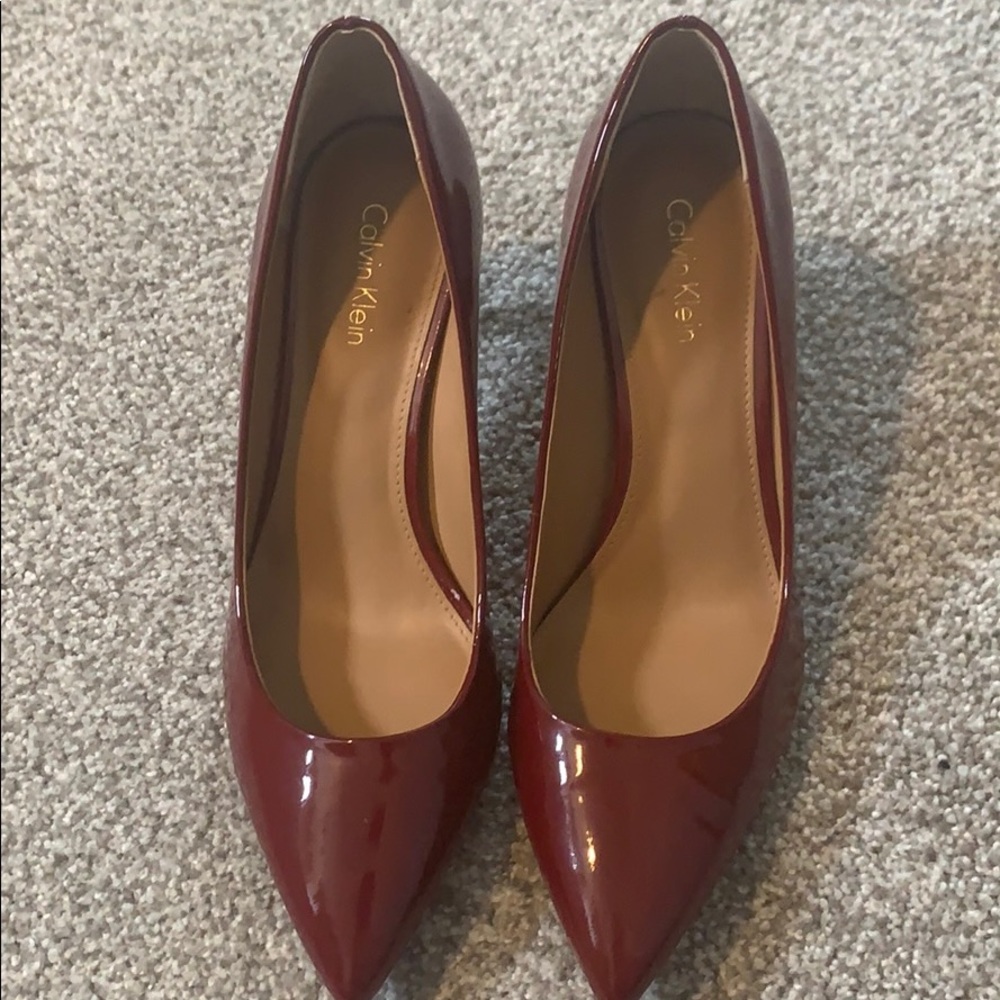 Calvin Klein Burgundy Pump Size 6.5